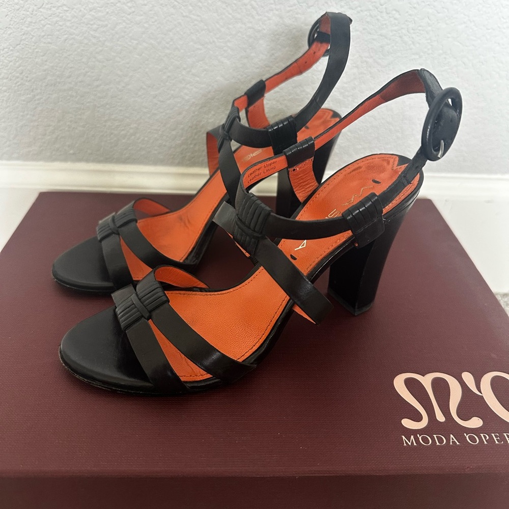 Via Spiga Leather Sandals sz US 5